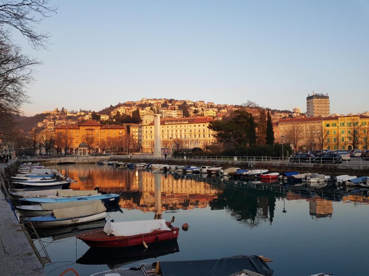 Apartmán Volcano Rijeka Exteriér fotografie