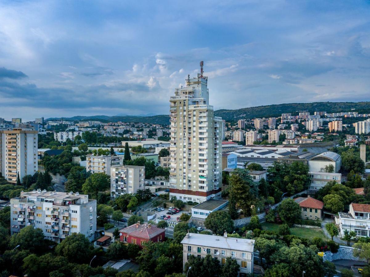 Apartmán Volcano Rijeka Exteriér fotografie